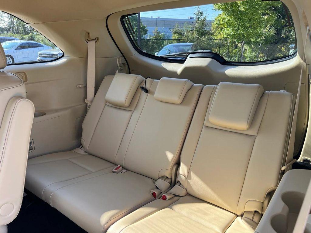 used 2019 Toyota Highlander car, priced at $26,382