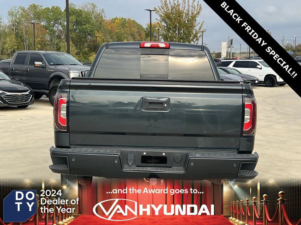 used 2018 GMC Sierra 1500 car, priced at $33,644