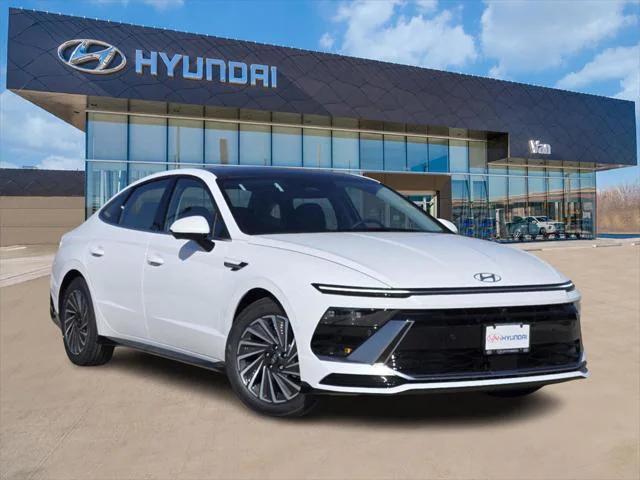 new 2025 Hyundai Sonata Hybrid car, priced at $38,987