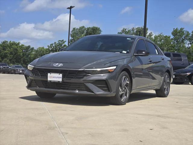 new 2025 Hyundai Elantra car, priced at $26,307
