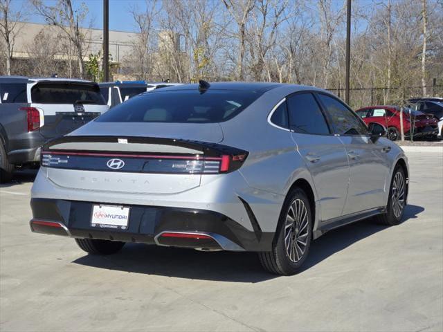 new 2025 Hyundai Sonata Hybrid car, priced at $38,528