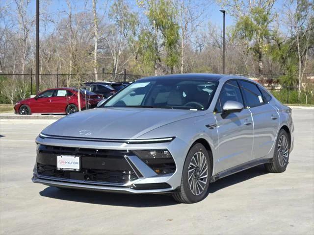 new 2025 Hyundai Sonata Hybrid car, priced at $38,528