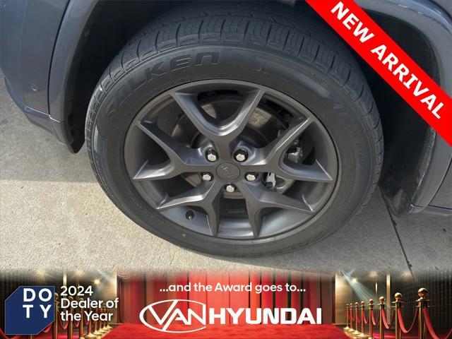used 2021 Jeep Grand Cherokee car, priced at $25,999