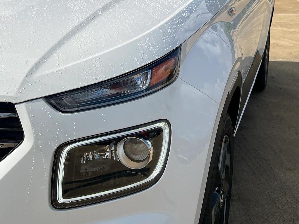 new 2025 Hyundai Venue car, priced at $25,029