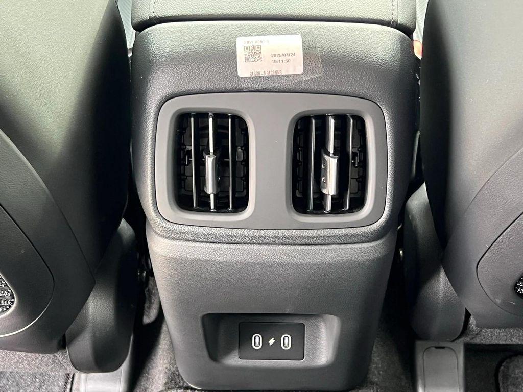 new 2025 Hyundai TUCSON Hybrid car, priced at $33,924