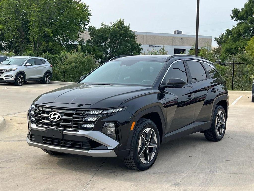 new 2025 Hyundai TUCSON Hybrid car, priced at $33,924
