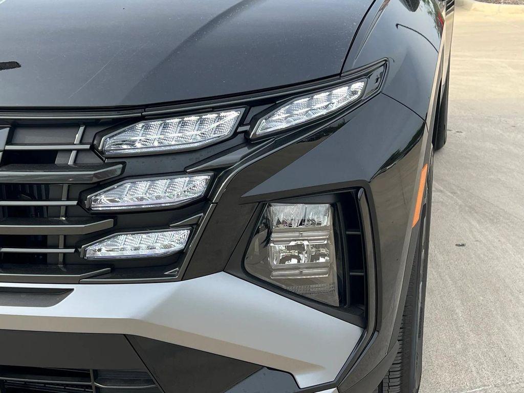 new 2025 Hyundai TUCSON Hybrid car, priced at $33,924