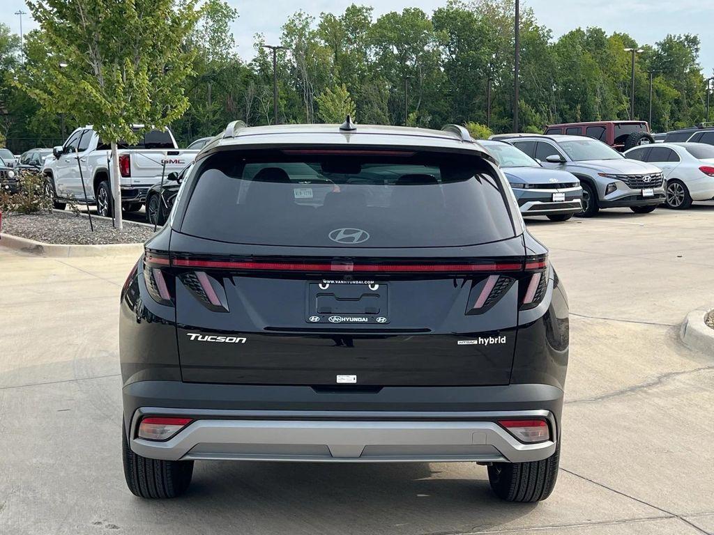 new 2025 Hyundai TUCSON Hybrid car, priced at $33,924