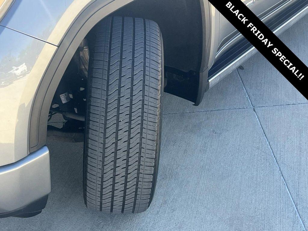 used 2020 GMC Sierra 1500 car, priced at $38,744