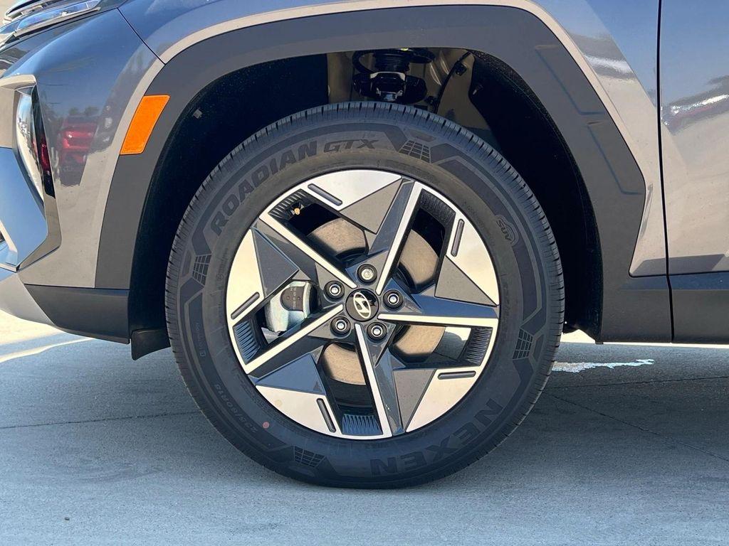 new 2025 Hyundai TUCSON Hybrid car, priced at $35,462