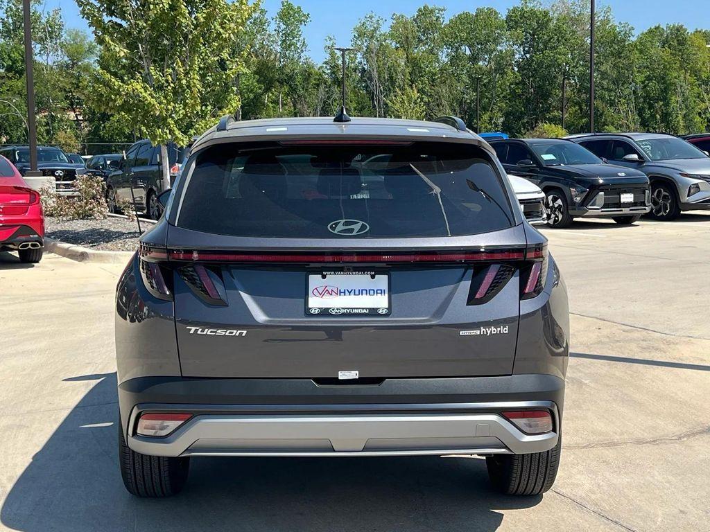 new 2025 Hyundai TUCSON Hybrid car, priced at $35,462