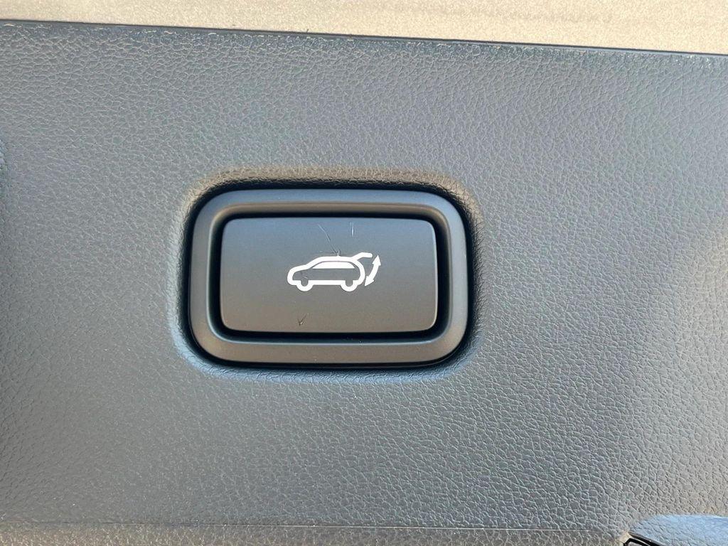 new 2025 Hyundai TUCSON Hybrid car, priced at $35,462