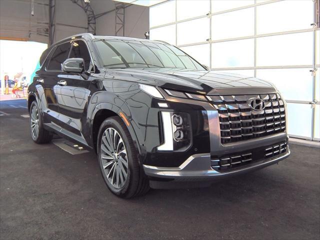 used 2024 Hyundai Palisade car, priced at $43,990