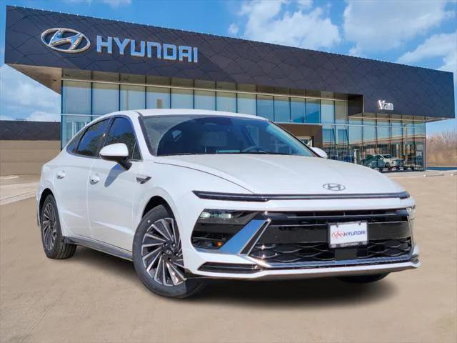 new 2024 Hyundai Sonata Hybrid car, priced at $32,905