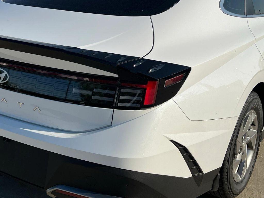 new 2025 Hyundai Sonata car, priced at $25,978