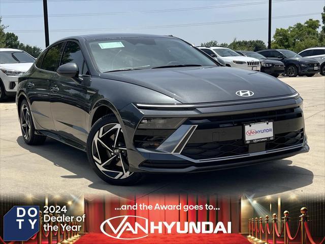 new 2025 Hyundai Sonata car, priced at $30,859