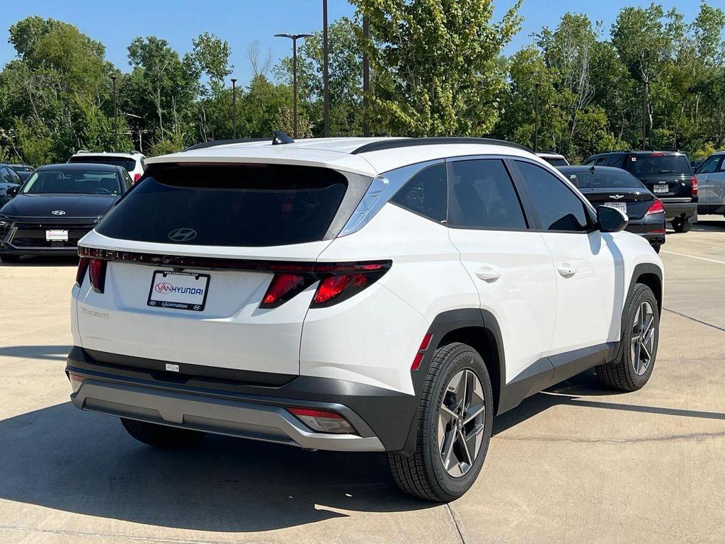 new 2026 Hyundai Tucson car, priced at $32,175