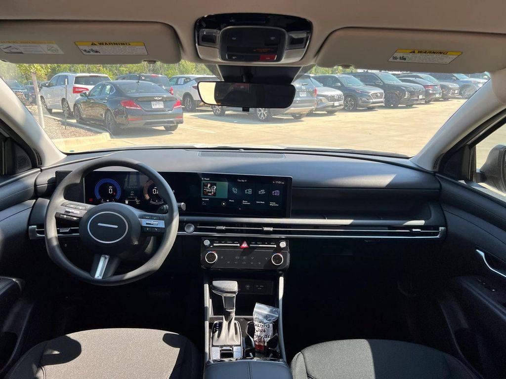 new 2026 Hyundai Tucson car, priced at $32,175