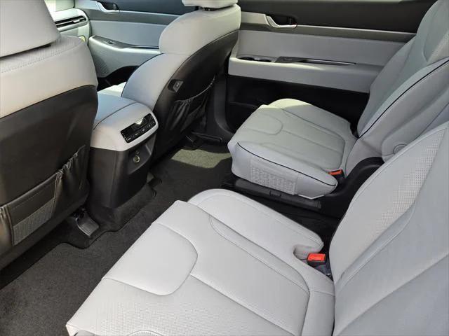 new 2025 Hyundai Palisade car, priced at $39,995