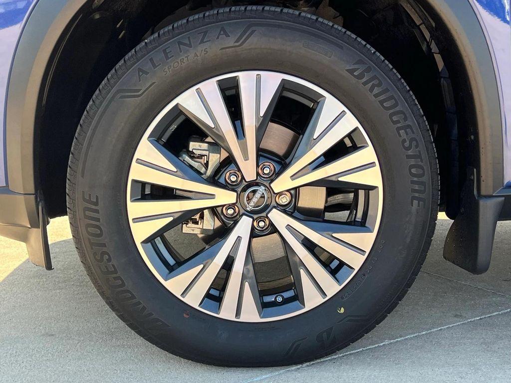 used 2023 Nissan Rogue car, priced at $22,894