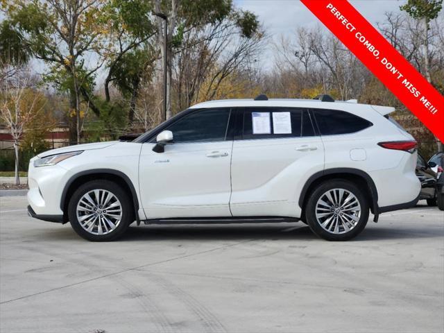 used 2021 Toyota Highlander Hybrid car, priced at $33,998