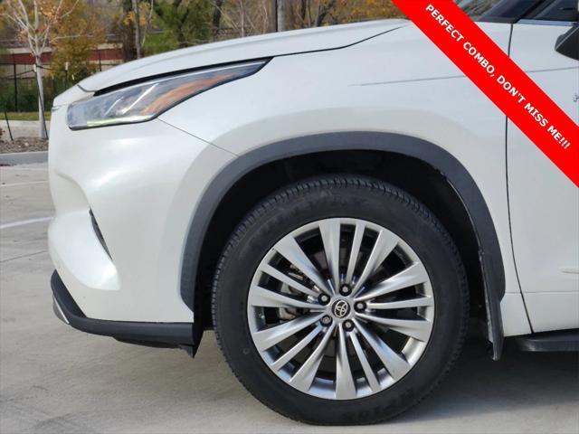 used 2021 Toyota Highlander Hybrid car, priced at $33,998