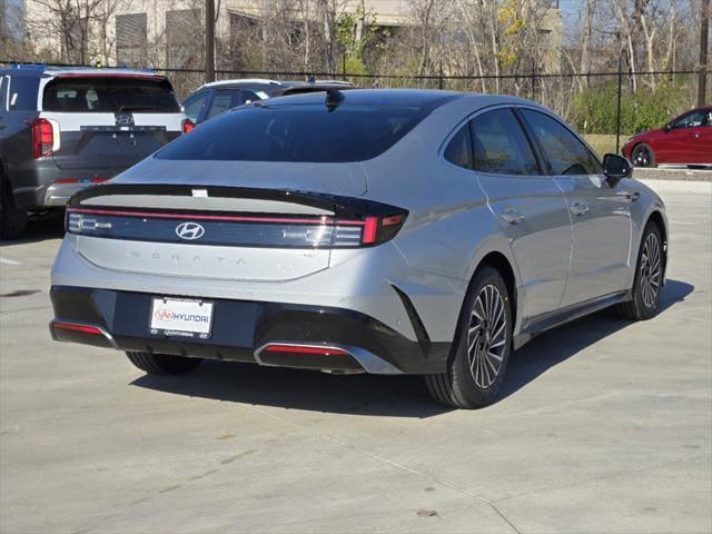 new 2025 Hyundai Sonata Hybrid car, priced at $38,495