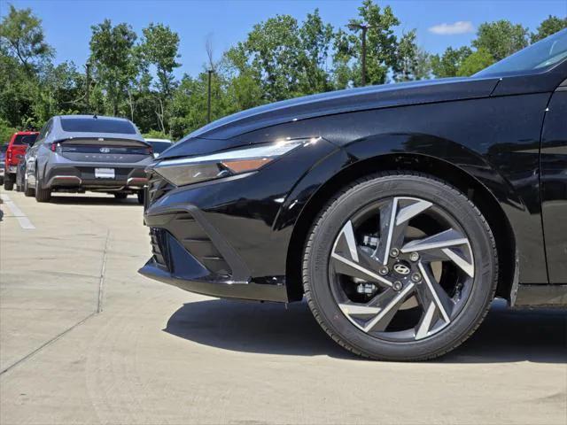 new 2025 Hyundai Elantra car, priced at $23,003