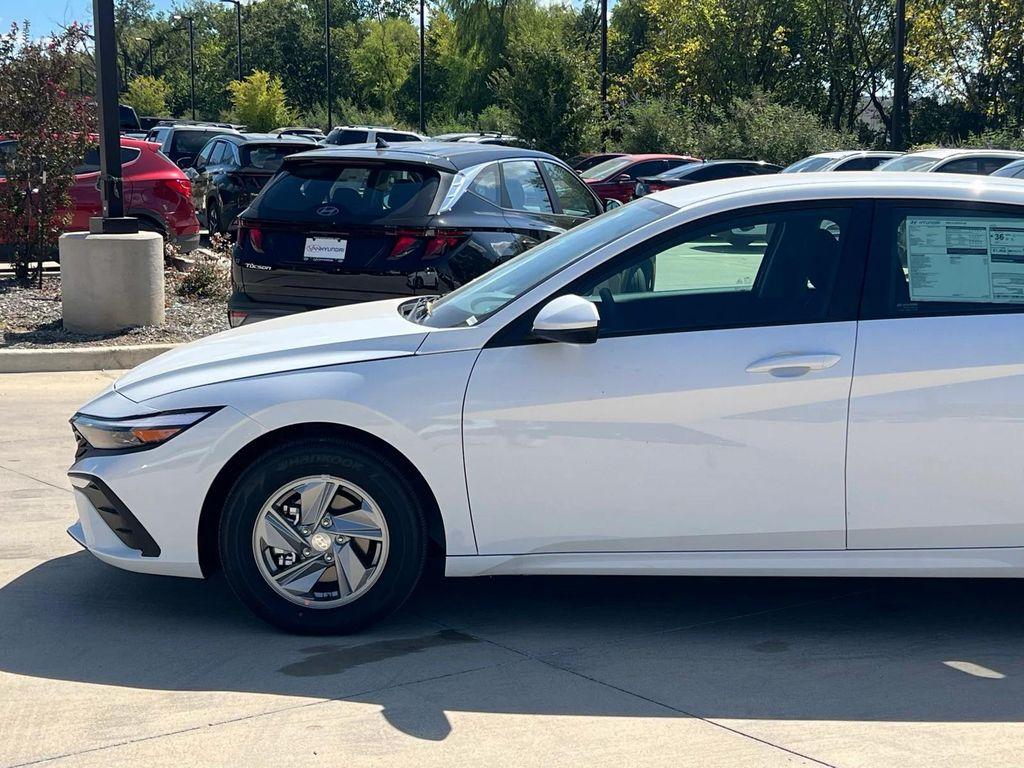 new 2025 Hyundai Elantra car, priced at $22,926