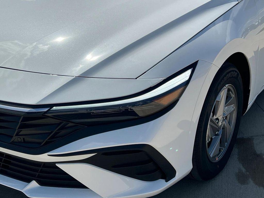 new 2025 Hyundai Elantra car, priced at $22,926