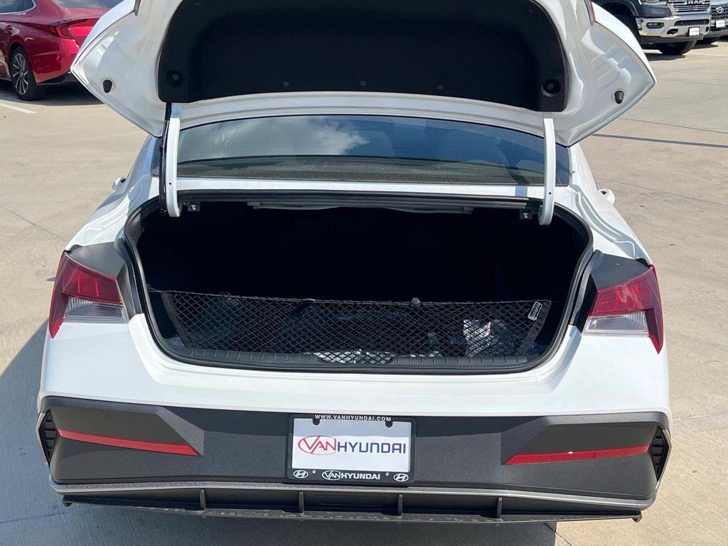 new 2025 Hyundai Elantra car, priced at $22,926