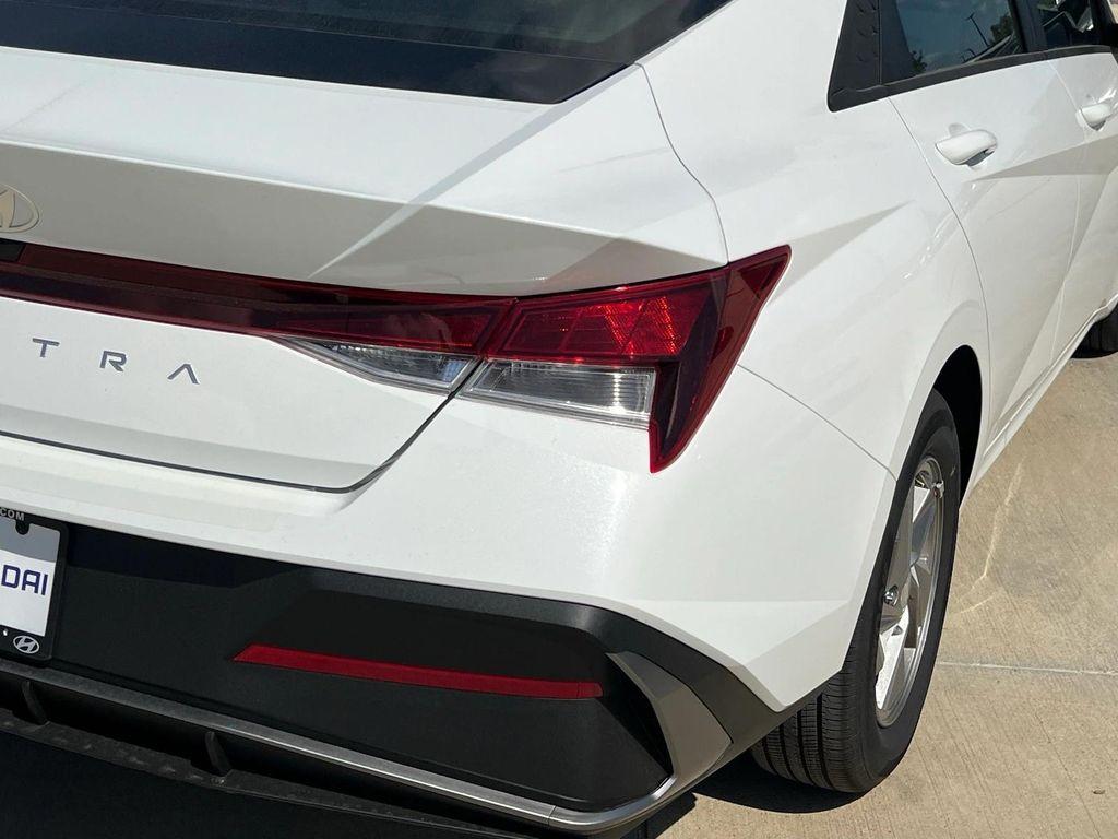 new 2025 Hyundai Elantra car, priced at $22,926