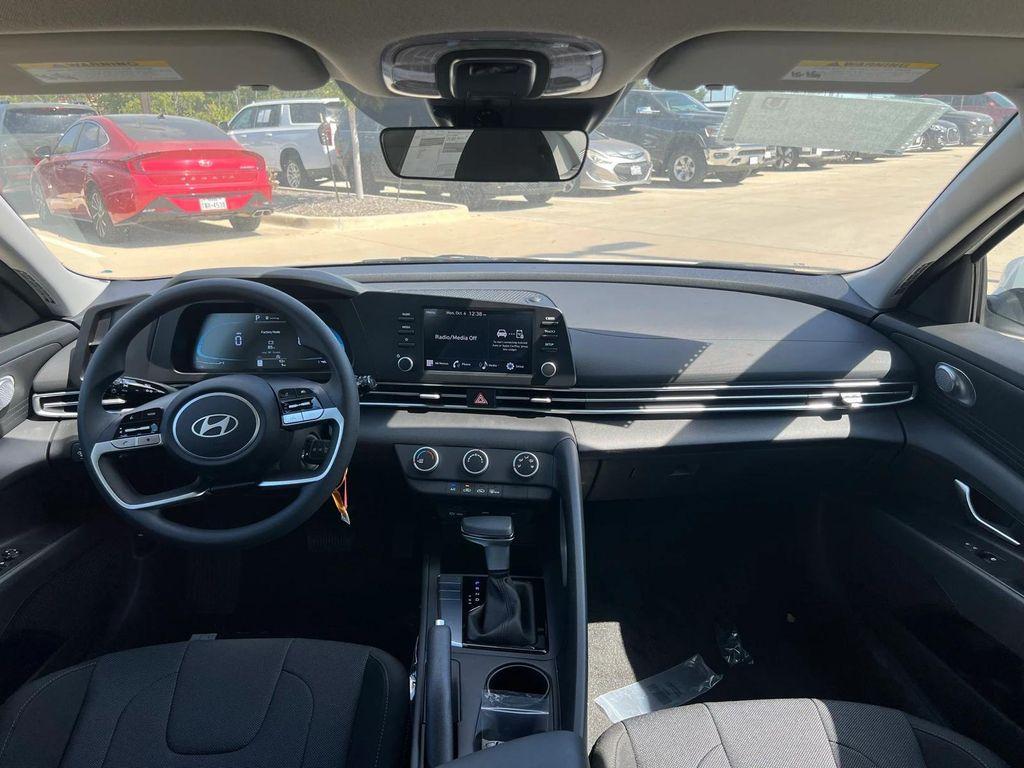 new 2025 Hyundai Elantra car, priced at $22,926