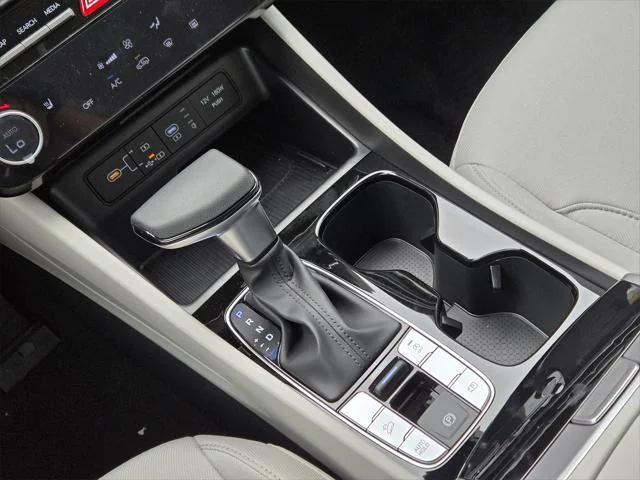 new 2025 Hyundai Tucson car, priced at $30,178