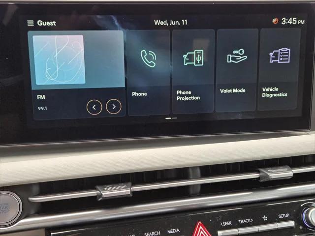 new 2025 Hyundai Tucson car, priced at $30,178