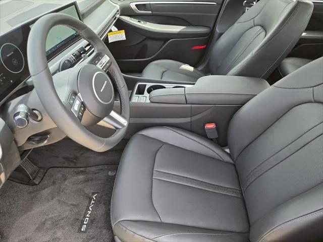 new 2025 Hyundai Sonata Hybrid car, priced at $37,340