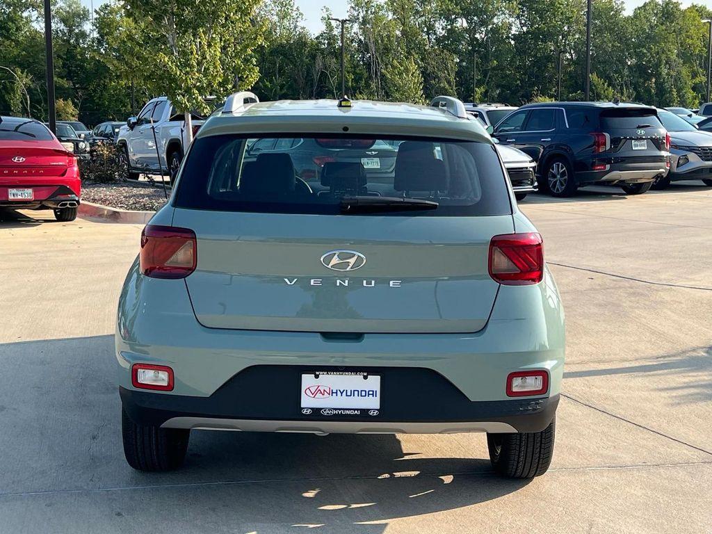 new 2025 Hyundai Venue car, priced at $25,016