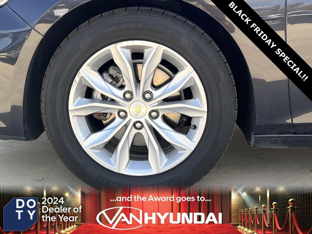 used 2023 Chevrolet Malibu car, priced at $16,318