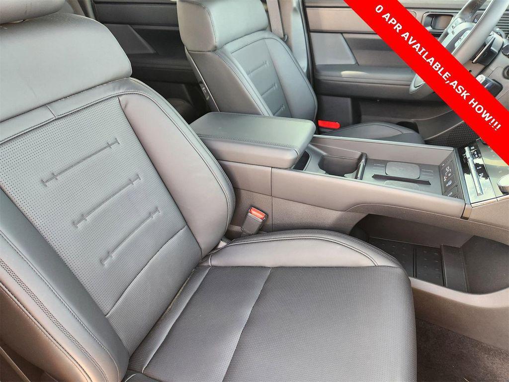 new 2025 Hyundai Santa Fe car, priced at $47,925