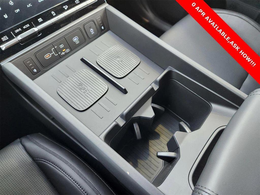 new 2025 Hyundai Santa Fe car, priced at $47,925