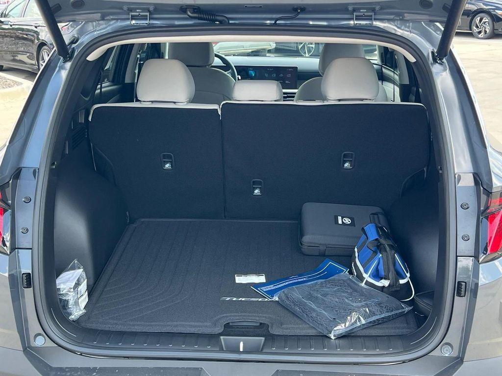 new 2026 Hyundai Tucson car, priced at $31,405