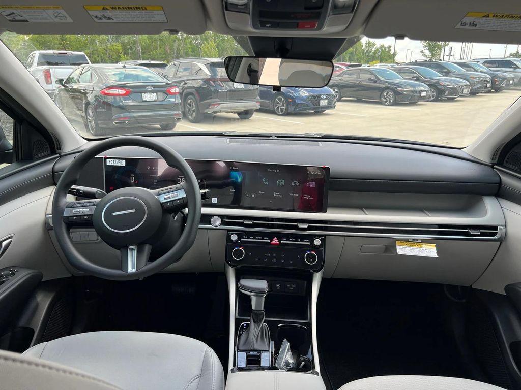 new 2026 Hyundai Tucson car, priced at $31,405