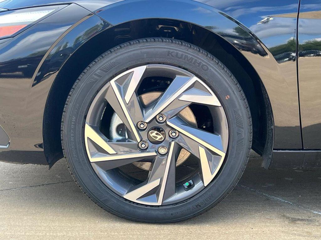 new 2025 Hyundai Elantra car, priced at $24,467