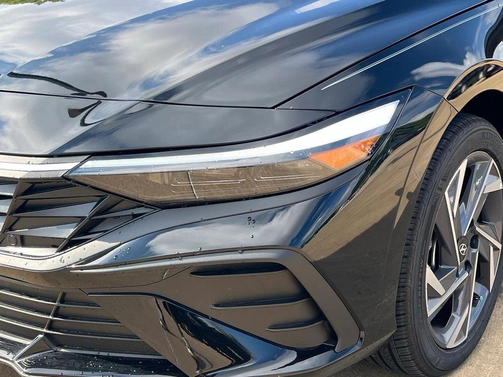 new 2025 Hyundai Elantra car, priced at $24,467