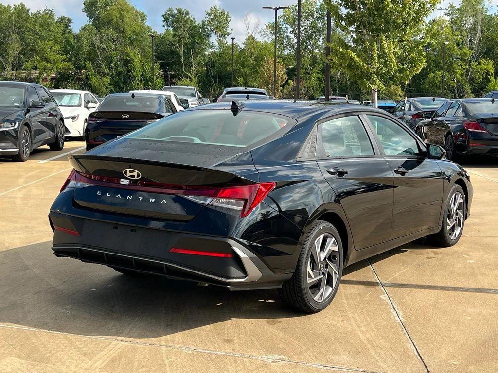 new 2025 Hyundai Elantra car, priced at $24,467