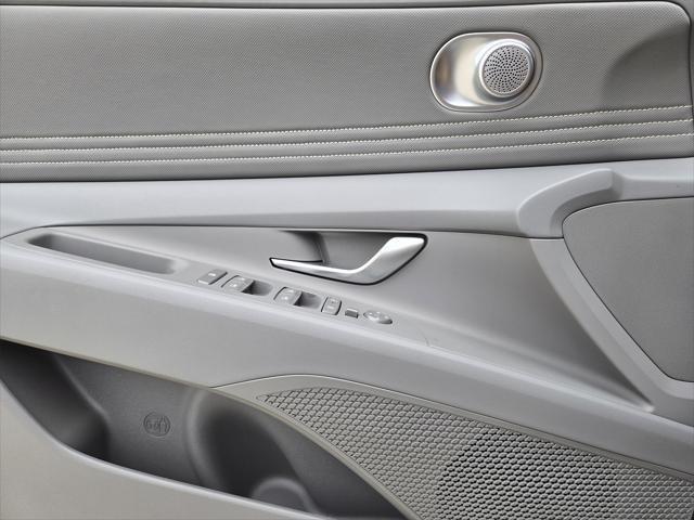 new 2025 Hyundai Elantra car, priced at $22,885