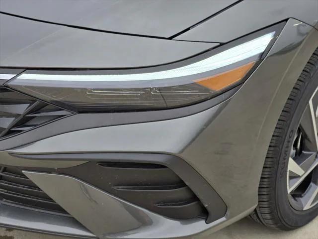 new 2025 Hyundai Elantra car, priced at $23,085