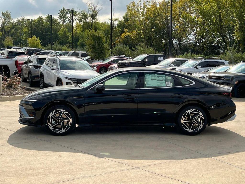 new 2026 Hyundai Sonata car, priced at $29,195