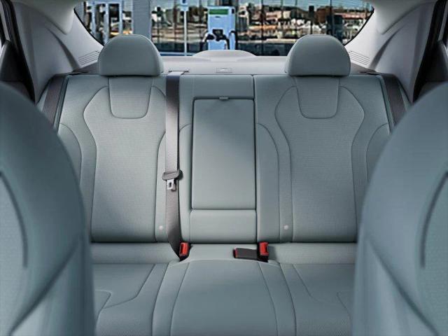 new 2025 Hyundai Elantra car, priced at $29,248