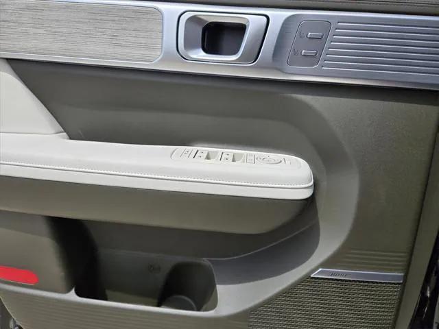 new 2025 Hyundai SANTA FE HEV car, priced at $49,321
